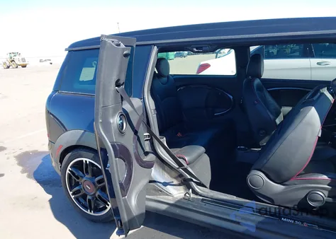 2011 Mini Cooper S Clubman z USA, uszkodzony, nr VIN WMWZG3C57BTY37161